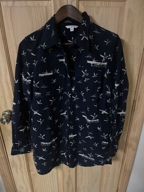 Signature Navy Shirt with White Bird Motif